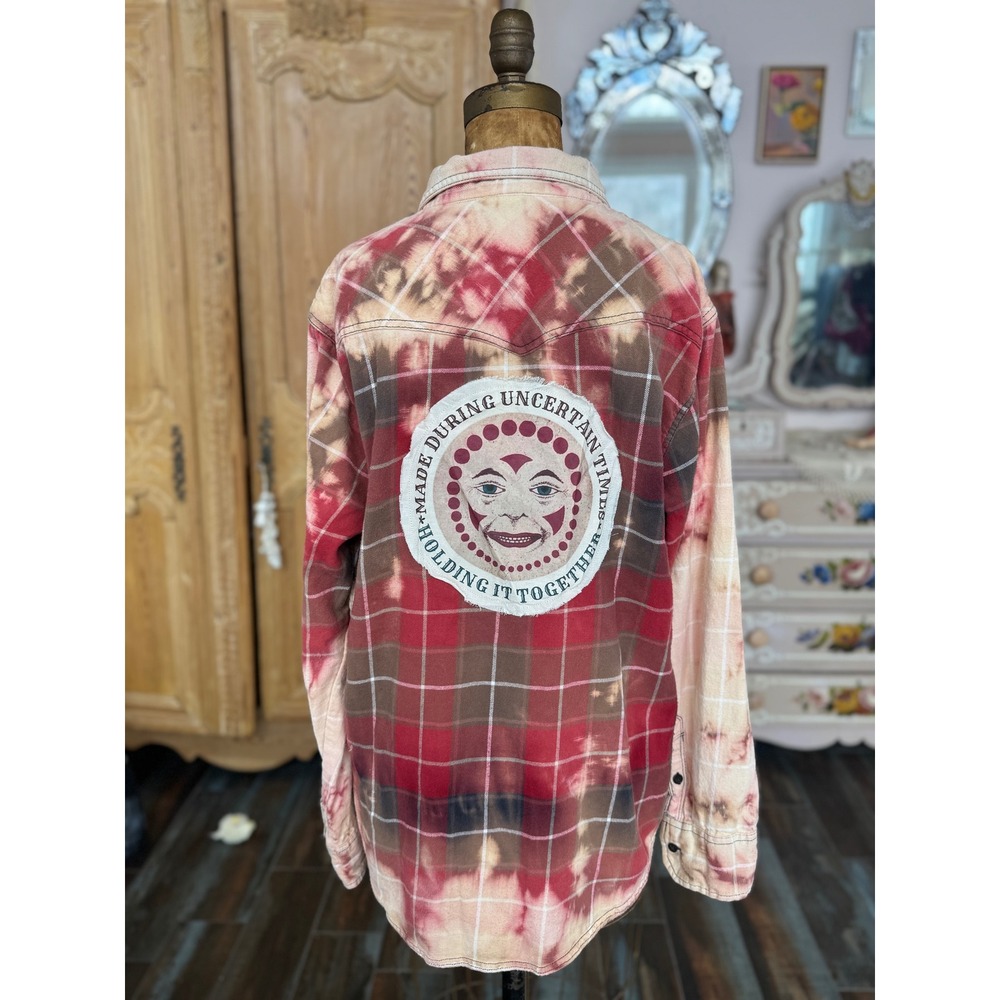 XL Urban Pipeline Flannel | Holding It Together Art Patch | One-of-One - Picture 6 of 7
